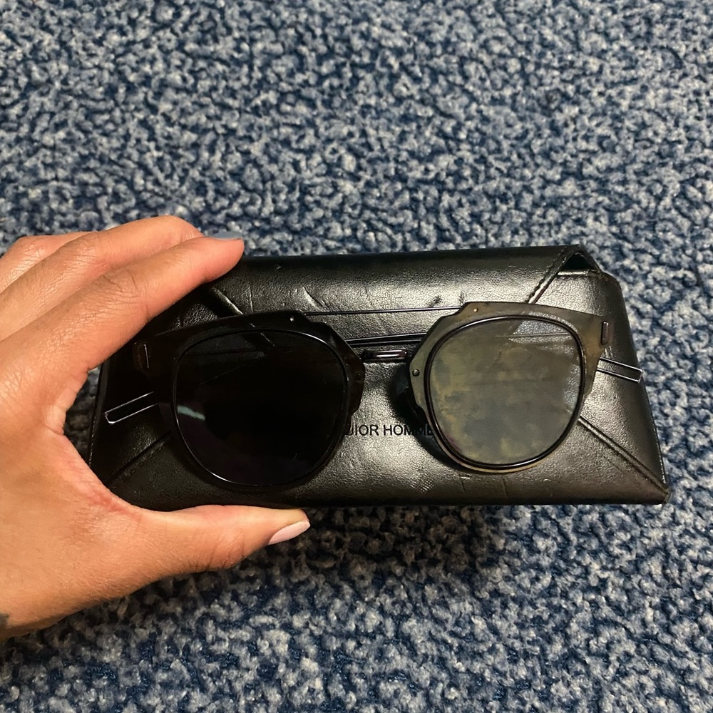 Dior Sunglasses - Picture 3 of 4